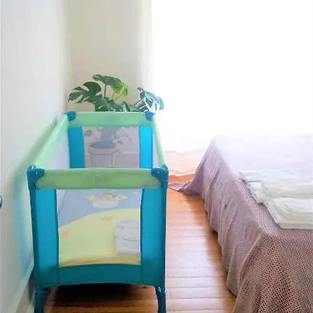 Bright Alcantara Escape With Ac Apartment Lisbon