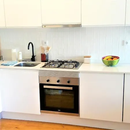 Appartement Bright Alcântara Escape with AC *