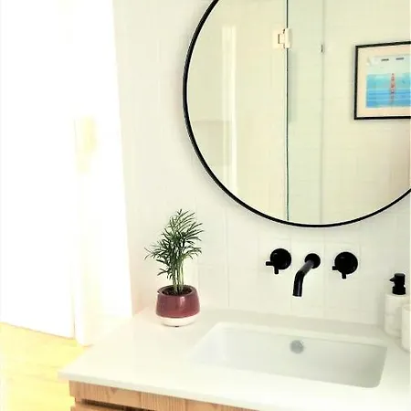 Bright Alcantara Escape With Ac شقة Lisboa